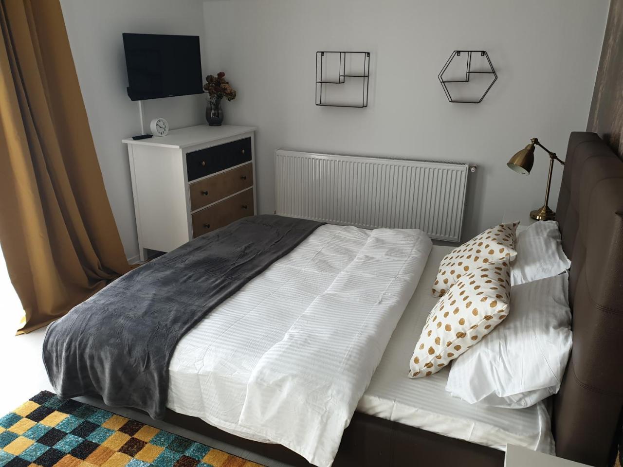 Villagrey Tunari Tunarii Buitenkant foto